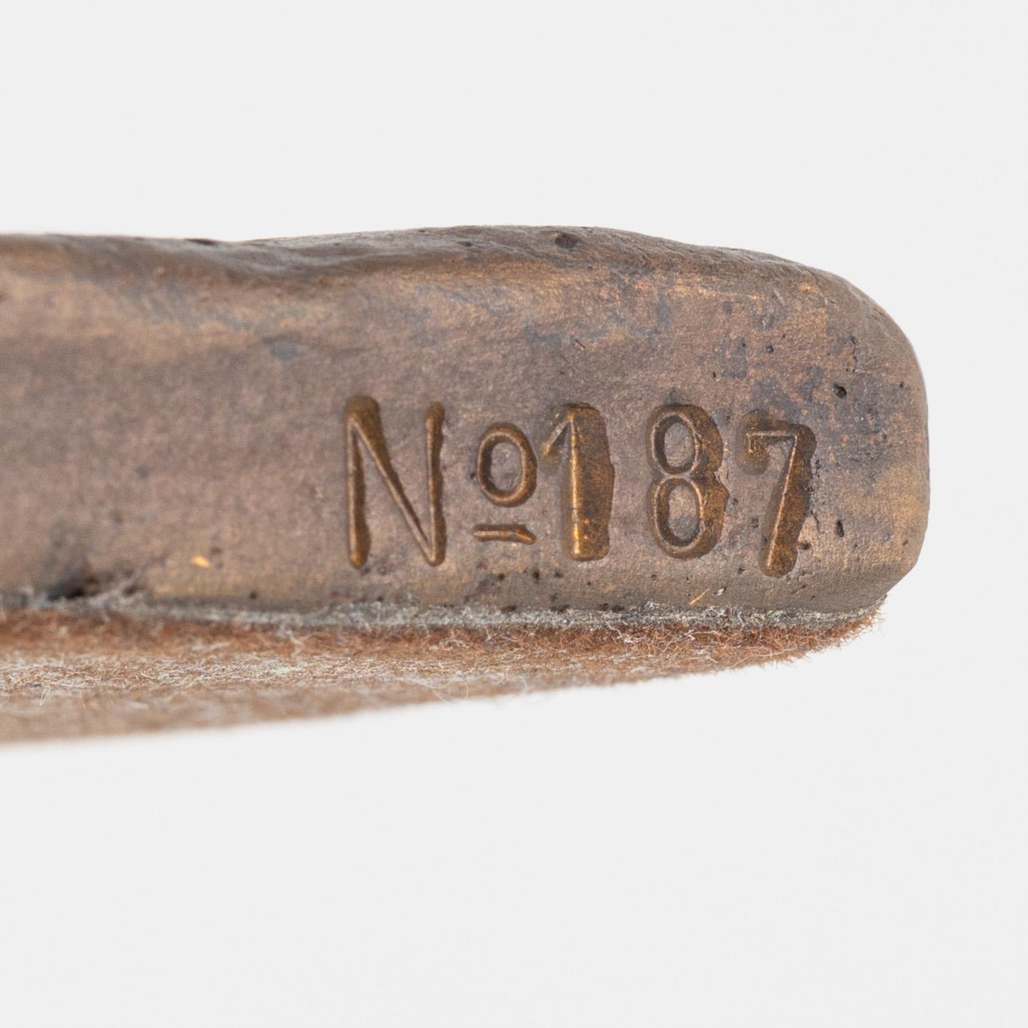 Lisa Larson, skulptur "Tonårsflickan", brons, Scandia Present, ca 1978, No 187.