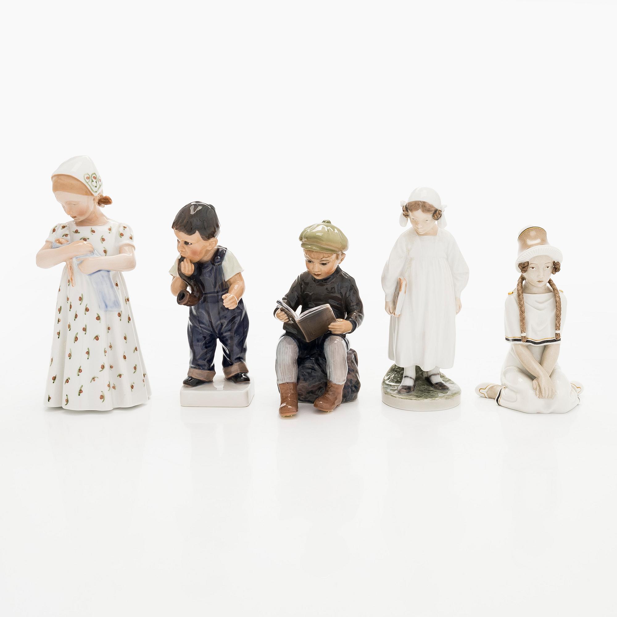 Figuriineja, Bing & Grøndahl, Dahl Jensen ja Royal Copenhagen, 5 kpl, posliinia.