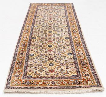 Gallerimatta, Hosseinabad, signerad, ca 295 x 85 cm.