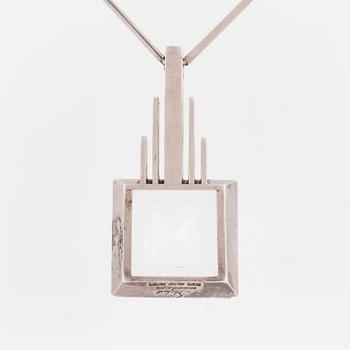 ATELJÉ STIGBERT,  Pendant with rock crystal.
