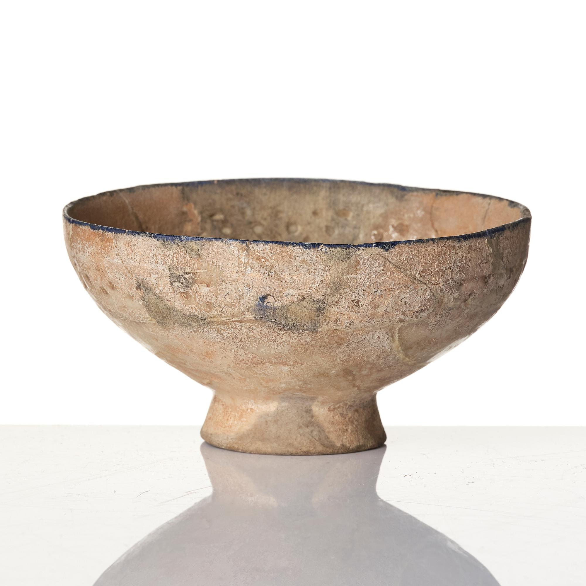 A central Asian pottery bowl,  13th century.