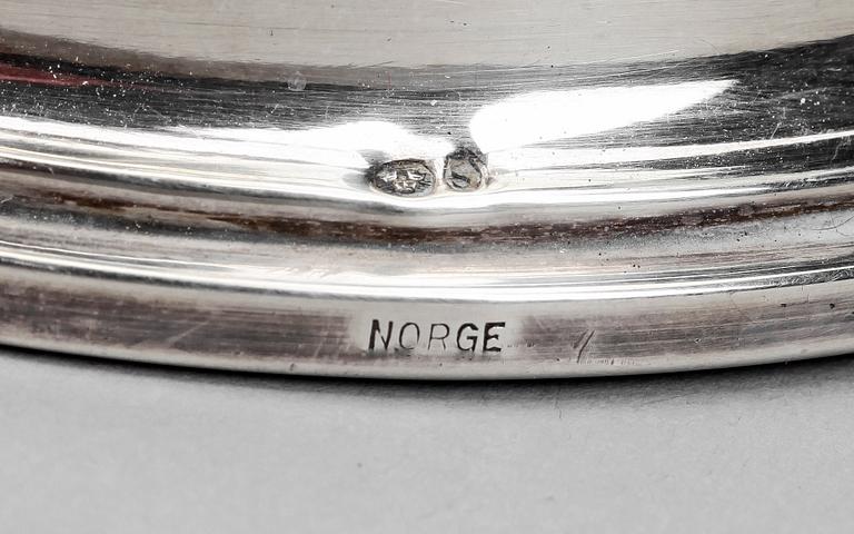 LJUSTAKAR, ett par, silver, Norge, 1900-tal.