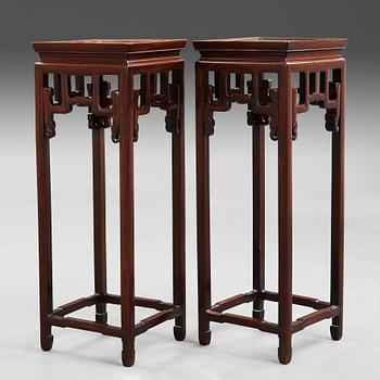 354. A pair of hardwood pedestals, first half of the 20th century.