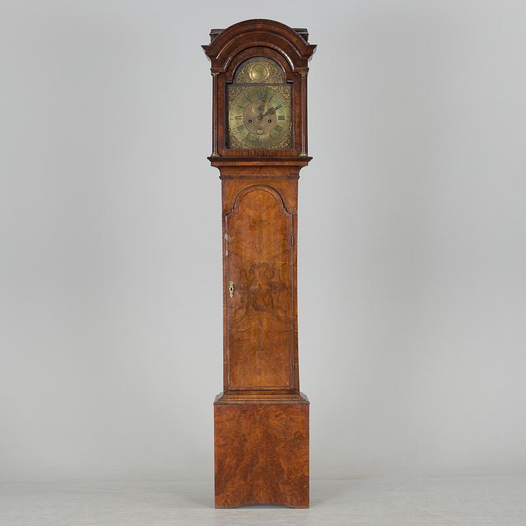 A WALNUT LONGCASE CLOCK, Benjamin Stretch, Bristol, 18th century.