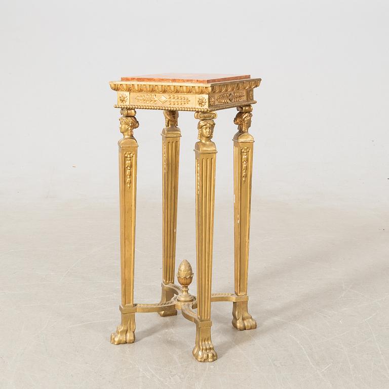 Piedestal Empire-stil 1900-talets första hälft.