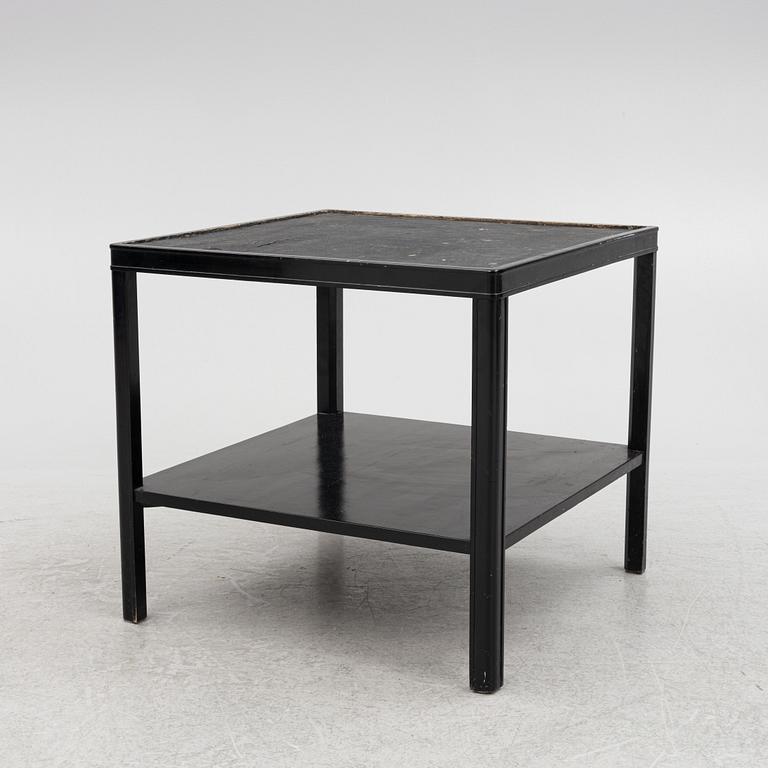 Svenska Möbelfabrikerna, a table model "800/2", Bodafors, 1930s.