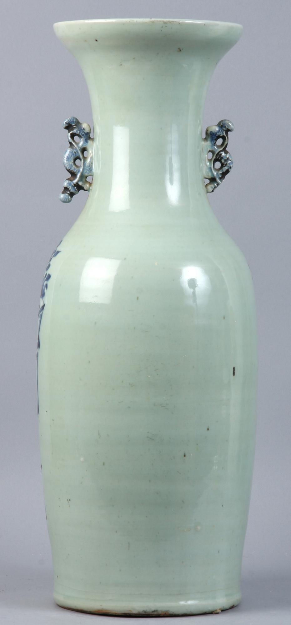 GOLVURNA, porslin, Kina, 1800-tal.