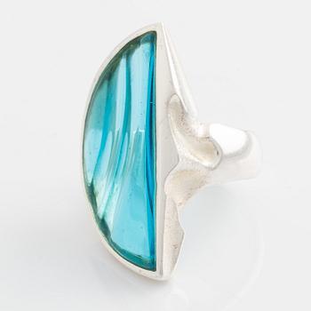 Lapponia ring silver med blått glas.