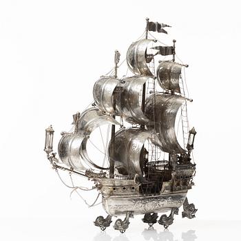 Fartyg, s.k. Nef, silver, sannolikt Tyskland omkring år 1900.