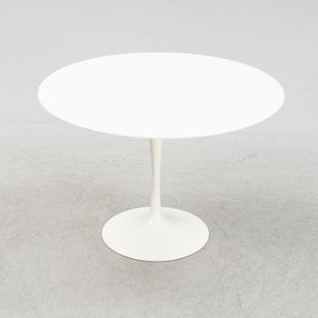 Eero Saarinen, matbord, "Tulip", Knoll Studio.