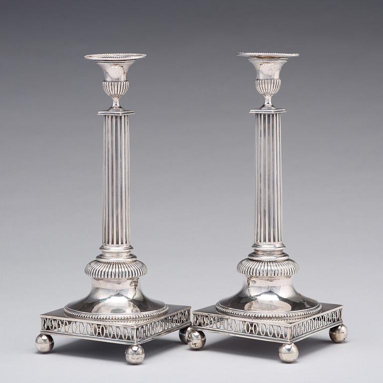 Pehr Zethelius, ljusstakar, ett par, silver, Stockholm 1794. Gustavianska.