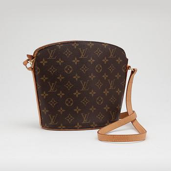 LOUIS VUITTON, a monogram canvas shoulder bag, "Drouot".