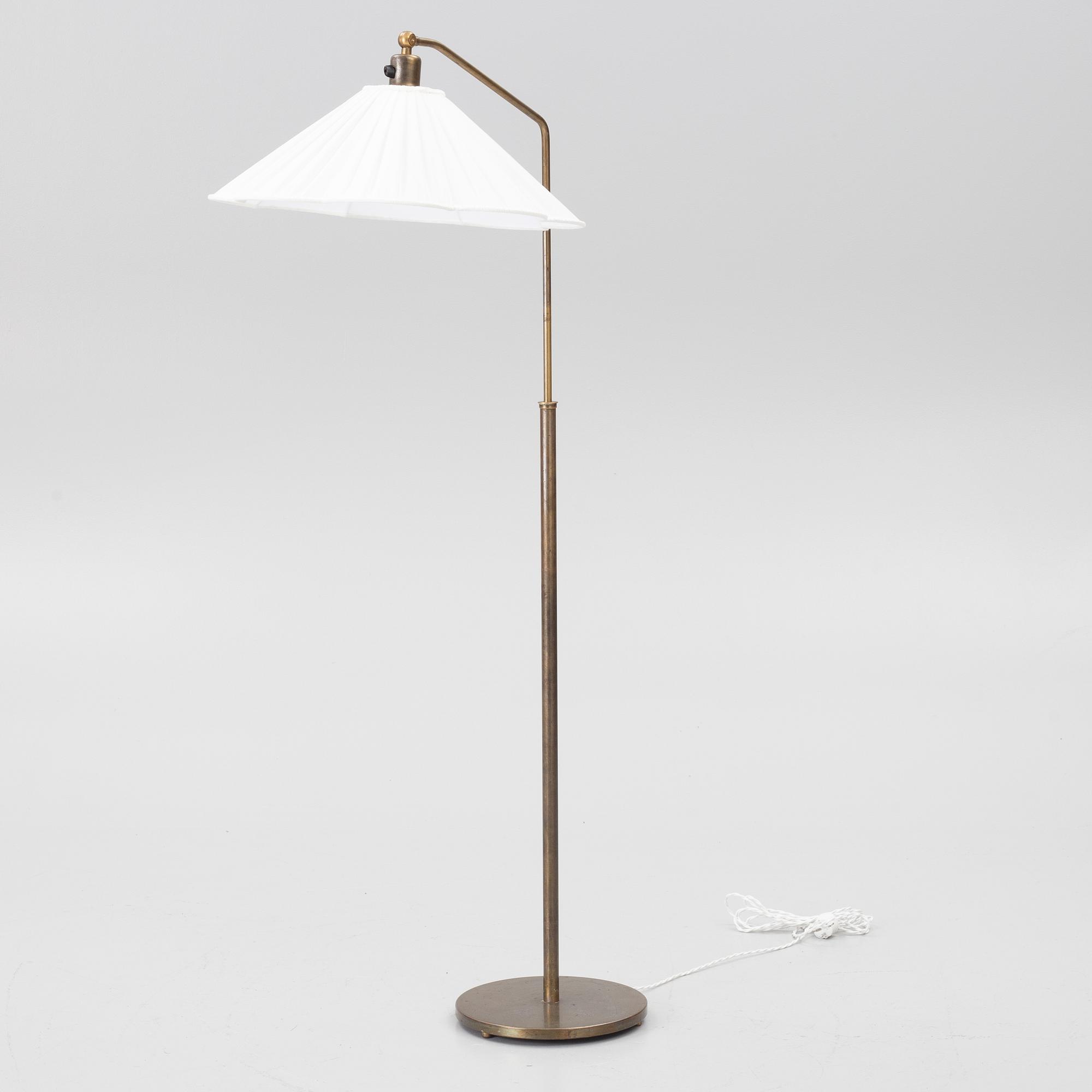 Harald Notini, a floor lamp model 15230, Arvid Böhlmarks Lampfabrik, Stockholm, 1940s.