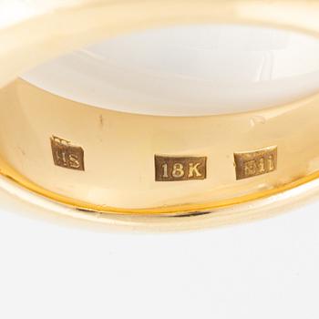 Ring 18K guld med en rund briljantslipad diamant 2.98 ct enligt gravyr.