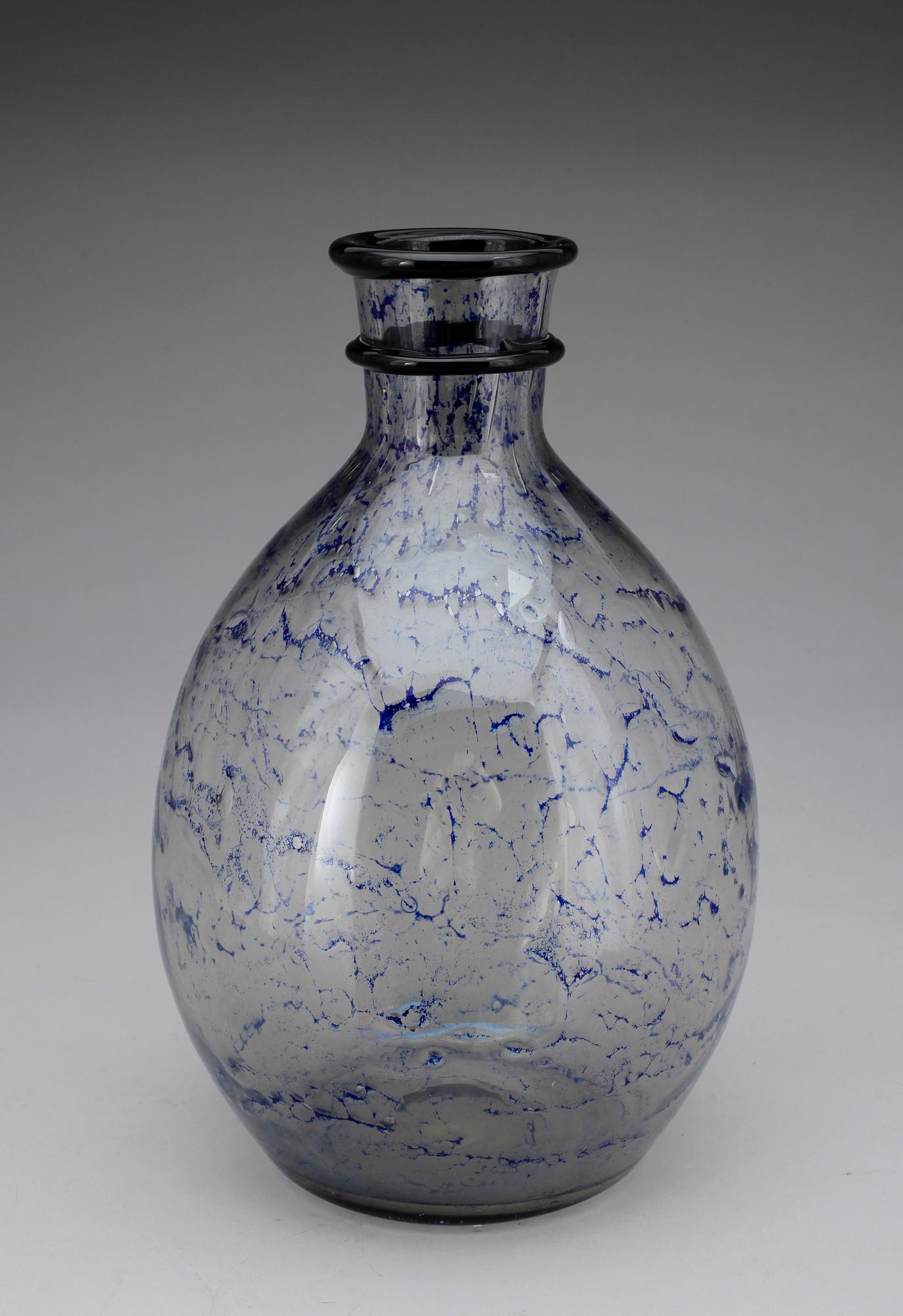VAS, glas, Simon Gate, hyttarbete, Orrefors, märkt OF 32, 1930-tal.