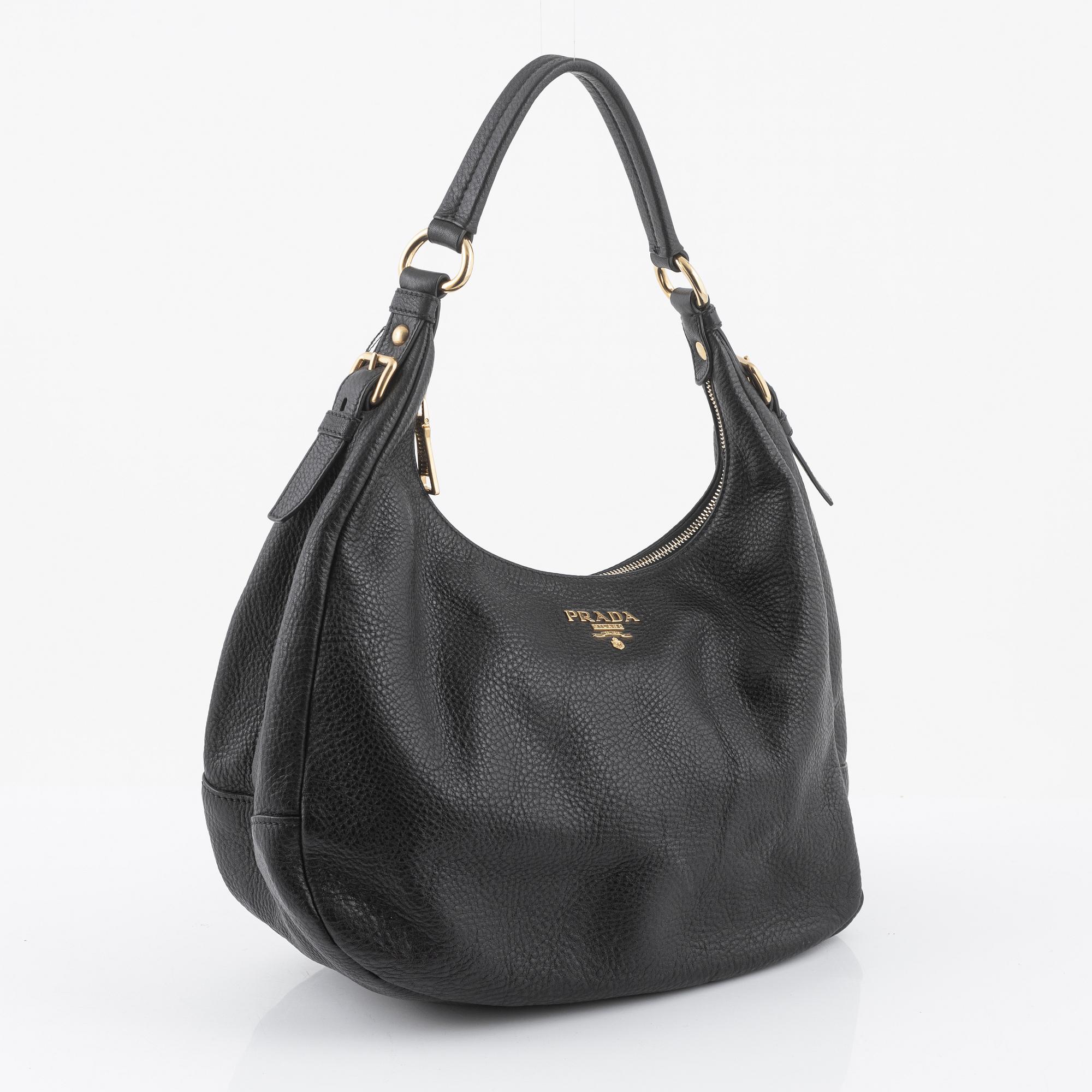 Prada, väska, svart läder.