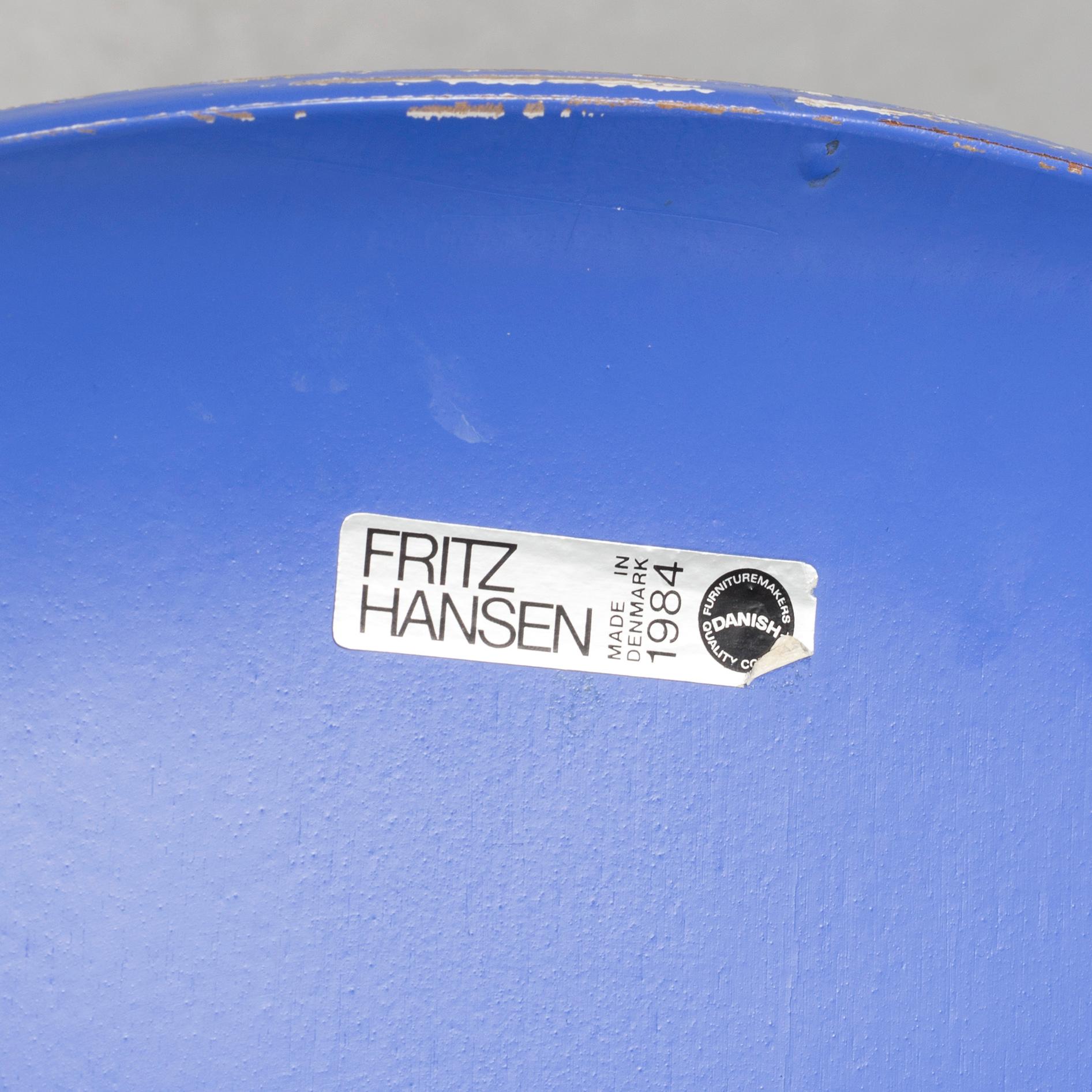 ARNE JACOBSEN, STOLAR, 6 st, "Sjuan". Märkta, Fritz Hansen, Danmark. 1980-tal.