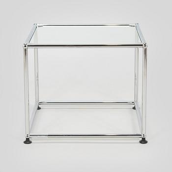 USM Haller, sidobord 2000-tal.