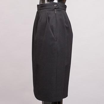 DRÄKT, två delar, Yves Saint Laurent.