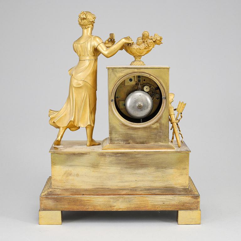 An Empire mantel clock, beginning of the 19th ct.