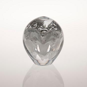 GLASSKULPTUR, signerad "Pauli Vuorinen, 1998 Iittala".