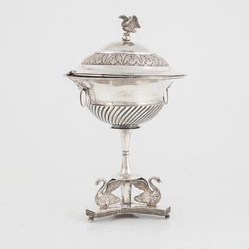 A Swedish silver Empire sugarbowl, mark of Anders Lundqvist, Stockholm 1820.