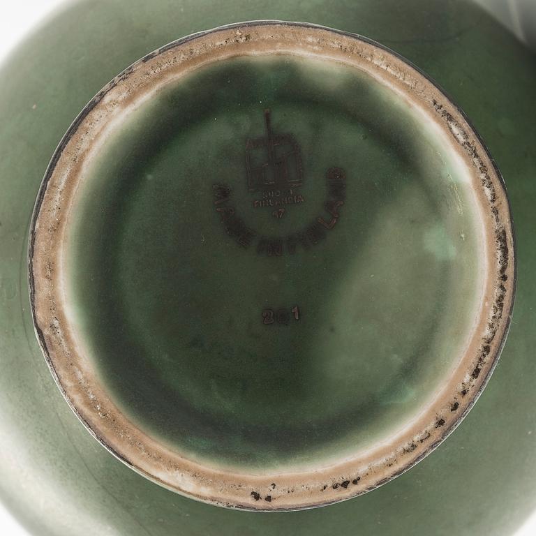 Liisa Hallamaa (Larsen), maljakko, keramiikka, signeerattu LL Arabia.