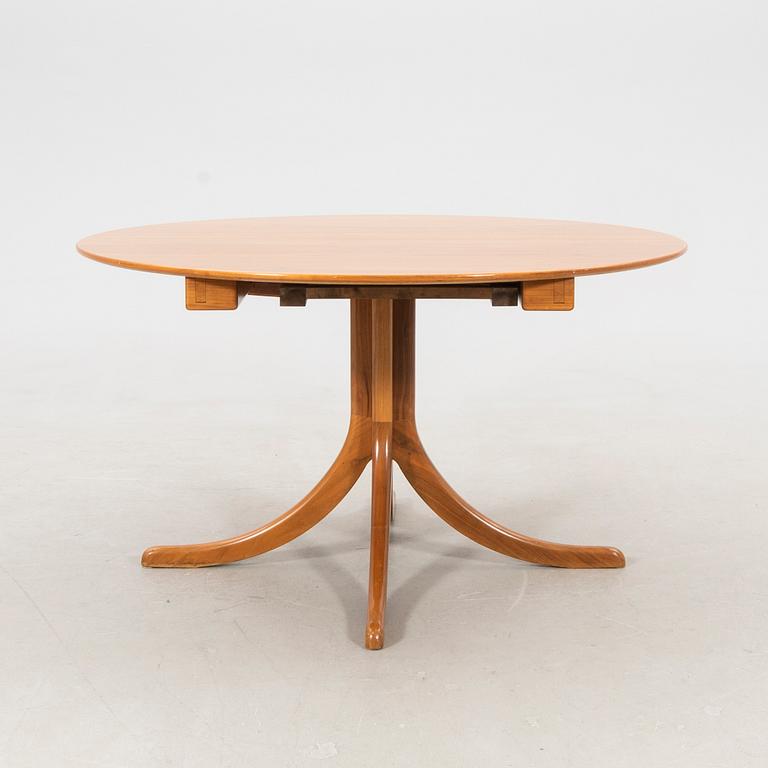Josef Frank, dining table, model 771 for Firma Svenskt Tenn, post-1985.