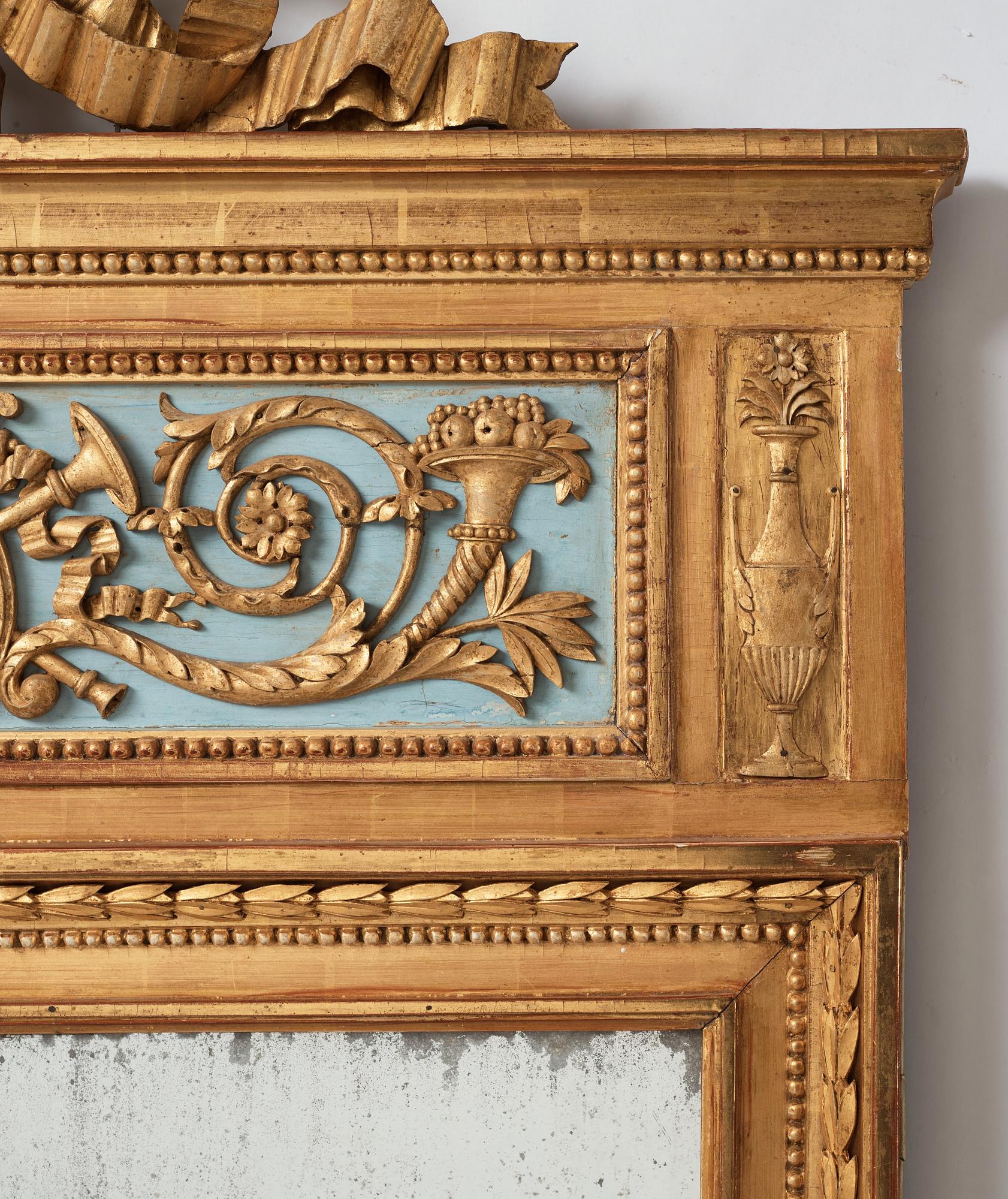 Spegellampett för två ljus, tillskriven Pehr Ljung (1743-1819) bildhuggare i Stockholm, Sengustaviansk.
