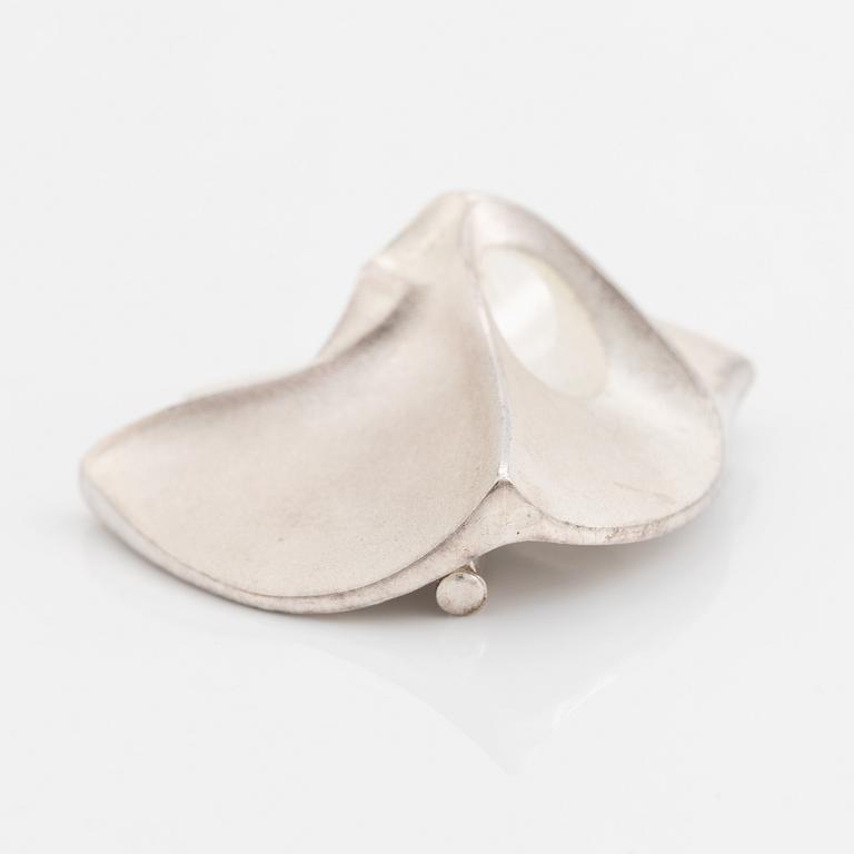 Björn Weckström, brosch,  "Labyrinth",  sterlingsilver. Lapponia 2007.
