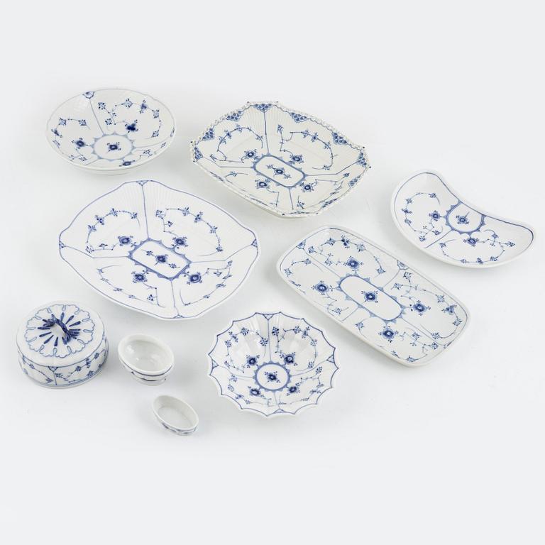 Bing & Gröndahl and Royal Copenhagen, a 99-piece porcelain dinner service, 'Musselmalet', Denmark.