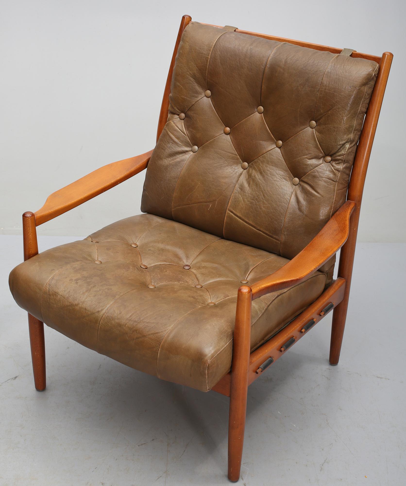 KARMFÅTÖLJER, ett par, "Läckö hög", Ingmar Thillmark, OPE, Jönköping, 1960-tal.
