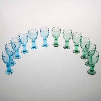 SERVIS, 21 delar, glas, "Tuttifrutti" Nanny Still, Humppila, Finland.