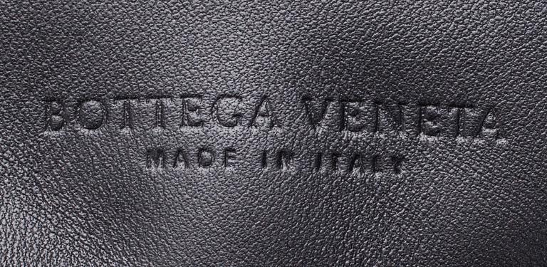 VÄSKA, Bottega Veneta.