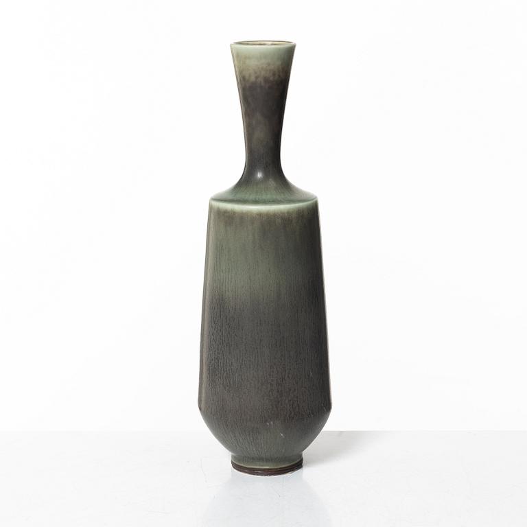 Berndt Friberg, vase, Gustavsberg Studio, 1969.