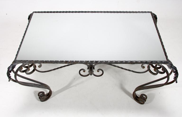 SOFFBORD, gjutjärn, Paris. 1900-tal.