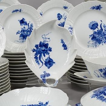 Royal Copenhagen, a part 'Blå Blomst' porcelain dinner and coffee service, Denmark (110 pieces).