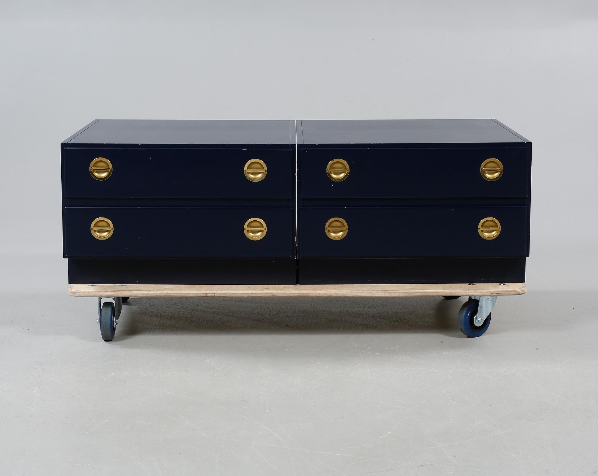 BYRÅAR, ett par, "Fembo", Thomas Jelinek, IKEA, 1970-tal.