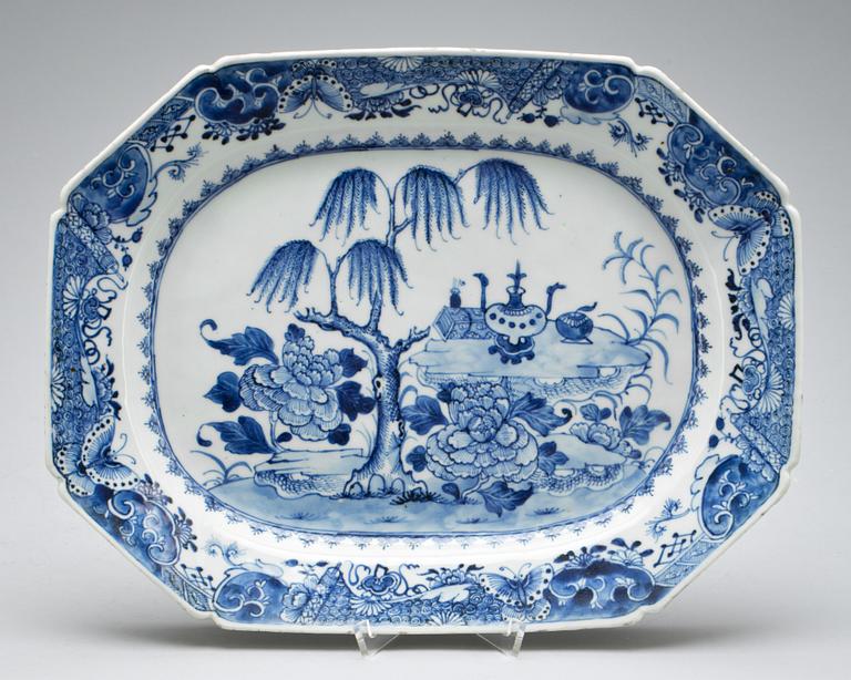 STEKFAT, kompaniporslin. Kina, Qianlong (1736-95).