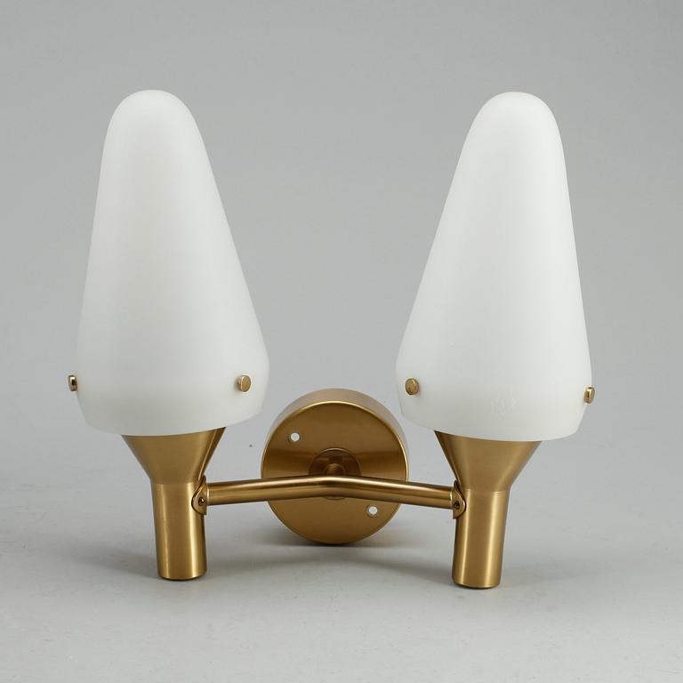 VÄGGLAMPOR, ett par, Hans-Agne Jacobsson, Markaryd.