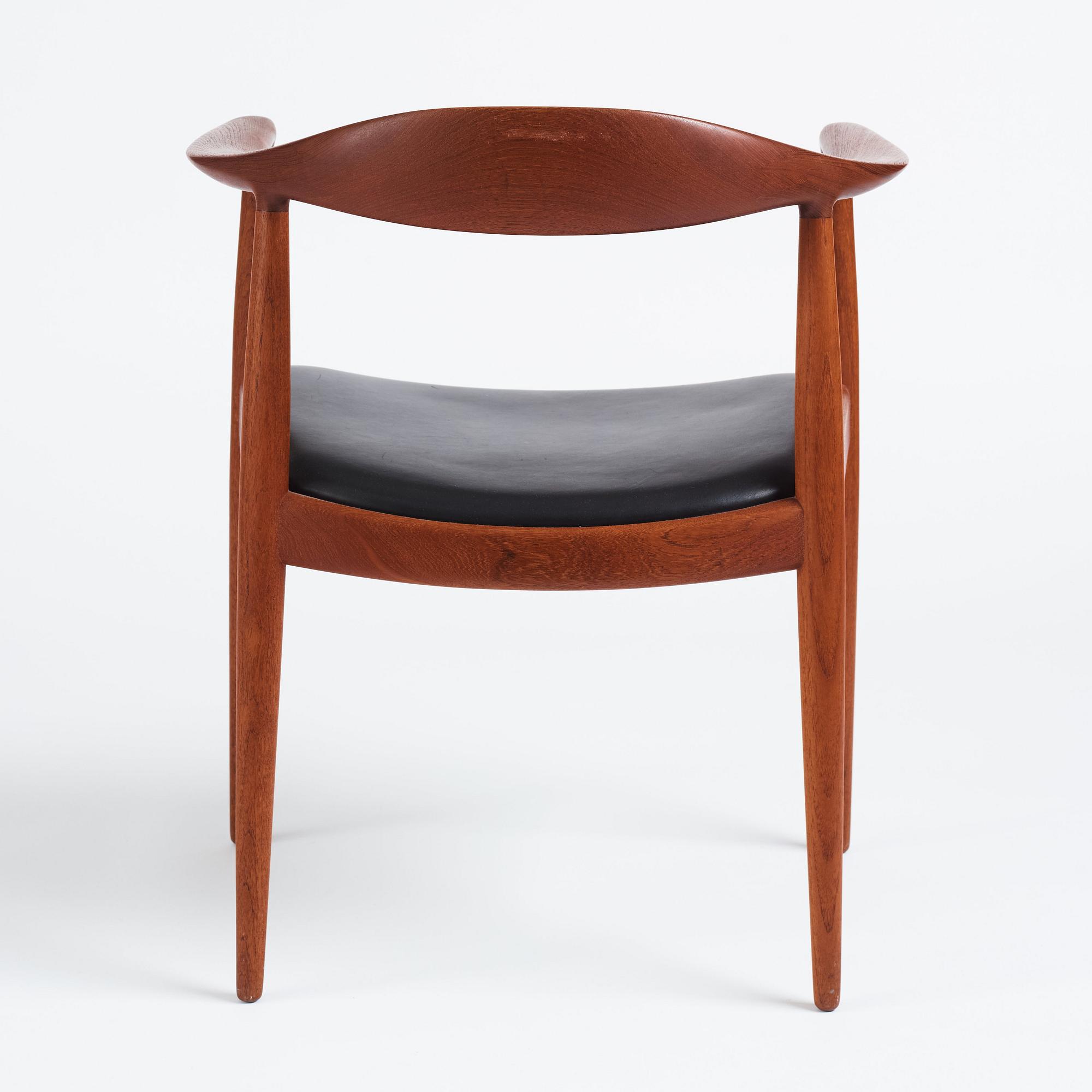 Hans J. Wegner, a teak 'The Chair/JH501, Johannes Hansen, Denmark.