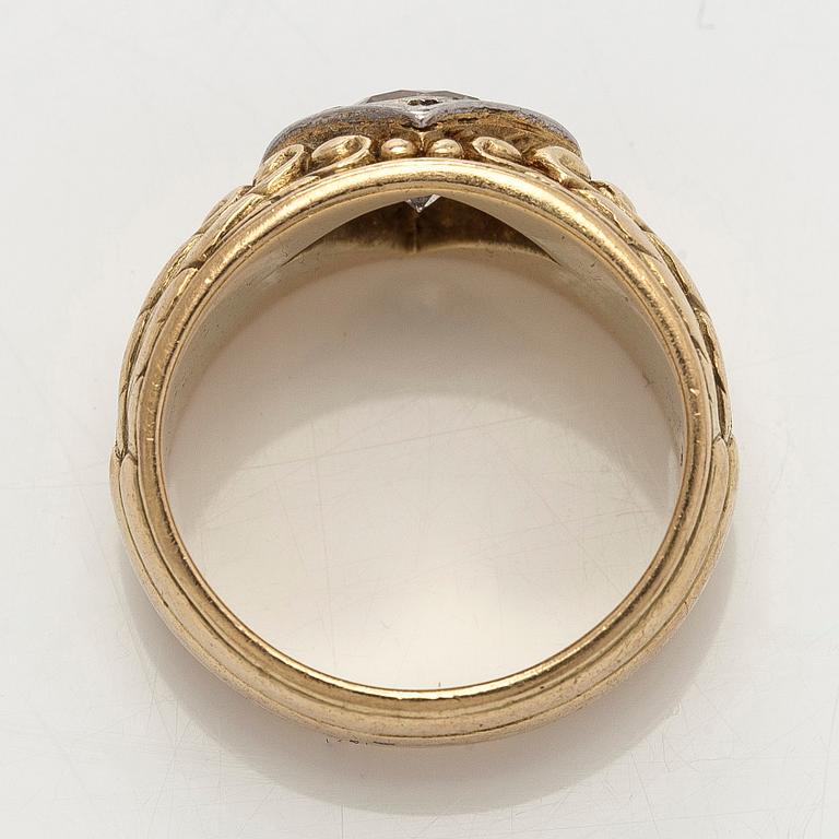 Ring, brilliant cut diamond, 14K gold.