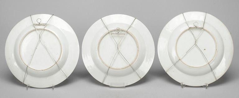 TALLRIKAR, 5+1 st, porslin, Kina, Qianlong, 1700-tal.