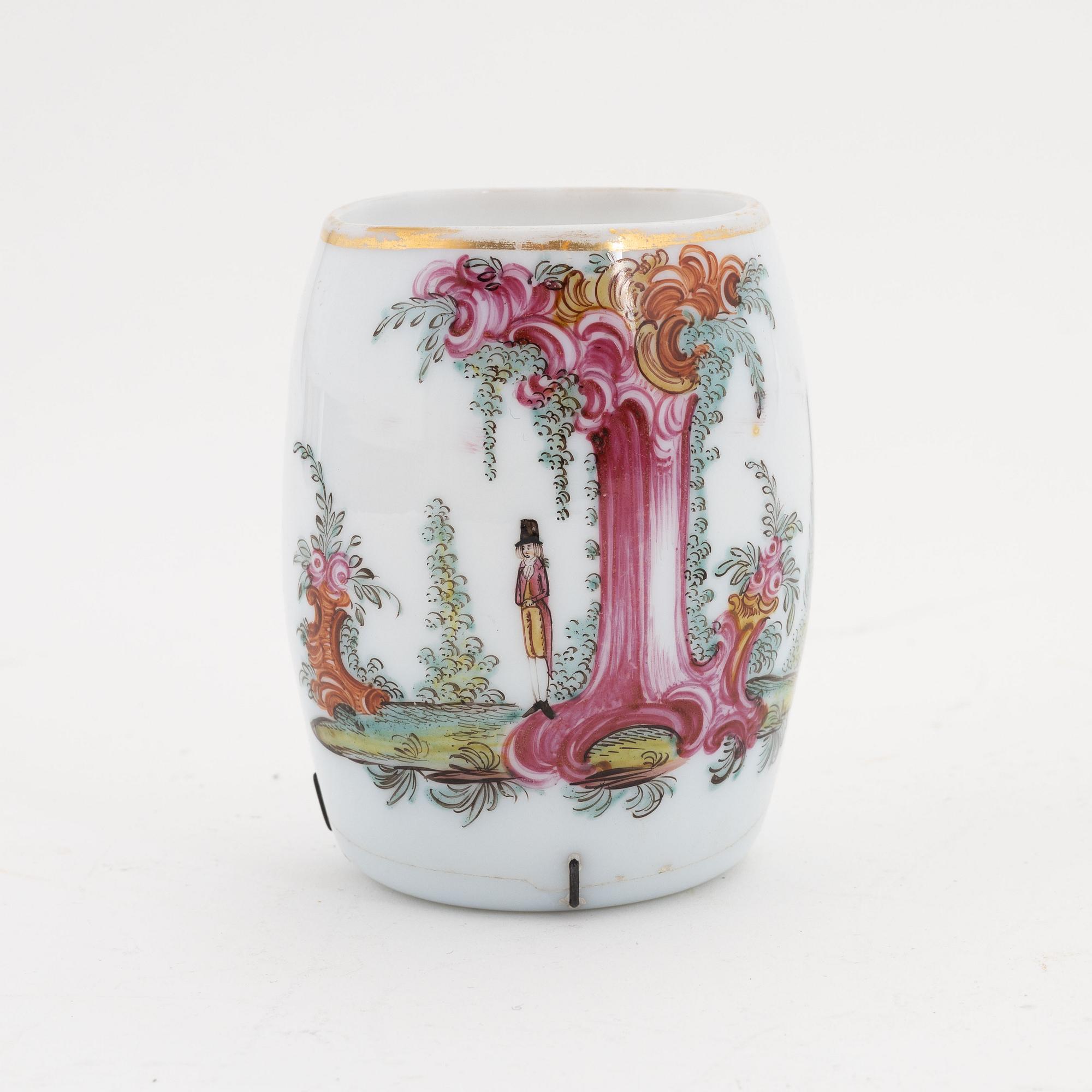 A glass mugg, late 18th century.