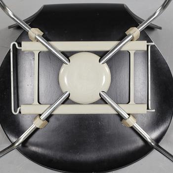 STOL, "Sjuan", Arne Jacobsen, Fritz Hansen, bär datering 1971.