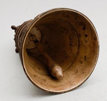 BORDSKLOCKA, brons, 1800-/1900-tal.