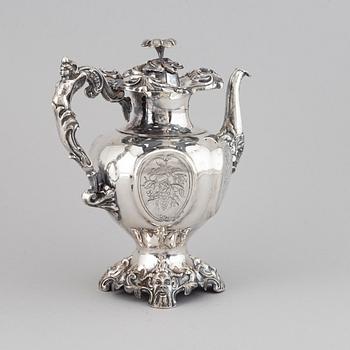 KAFFEKANNA, nysilver, 1800-tal. Nyrokoko.