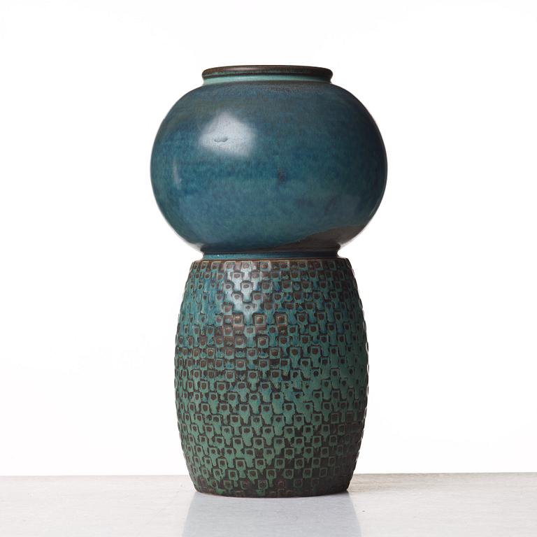 Stig Lindberg, a stoneware vase, Gustavsberg studio, Sweden 1963.