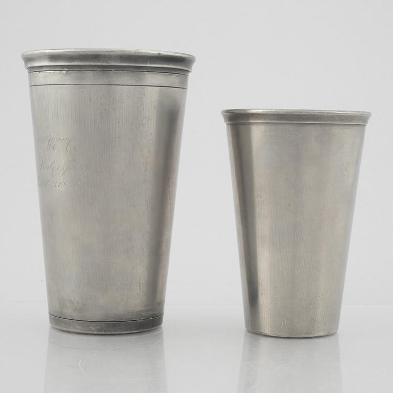 Svenskt Tenn, two pewter beakers, Stockholm 1940 and 1950.