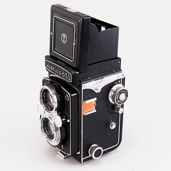 Set of five cameras, with accessories, 1920-50-tal.